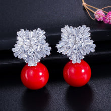 Load image into Gallery viewer, Pearl Earrings
