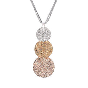 Round Pendant Necklace with Long Chains