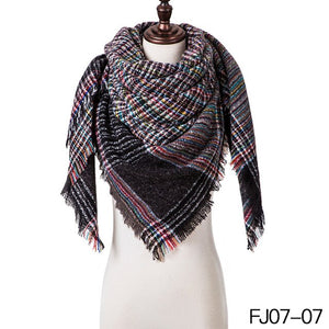 Knitted Shawl and Scarf