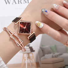 Load image into Gallery viewer, Polygon Women&#39;s Wristwatch
