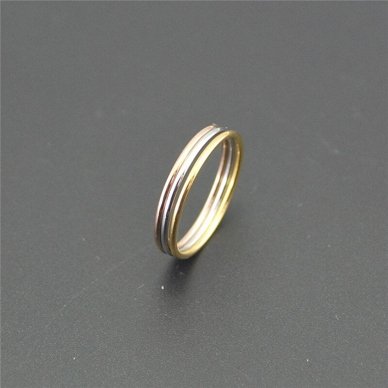 Thin Three Circle Ring